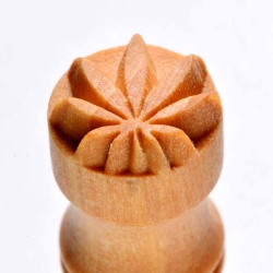 1.5cm Hemp Leaf 