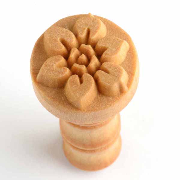 2.5cm Beautiful flower 