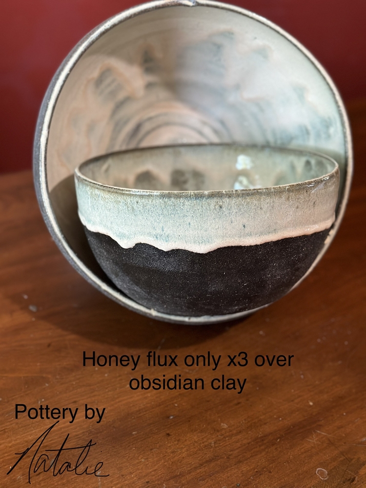 C-1 Obsidian (Pint) Amaco Celadon Glaze
