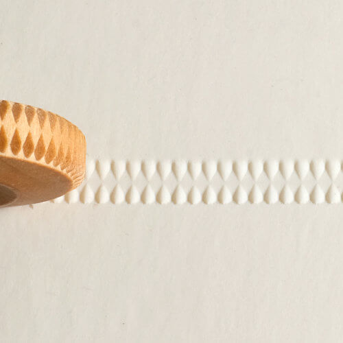 FingerRoller Design 022.  Zipper. 