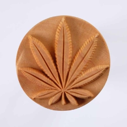 MKM Stamps4clay-Large round Hemp Leaf 